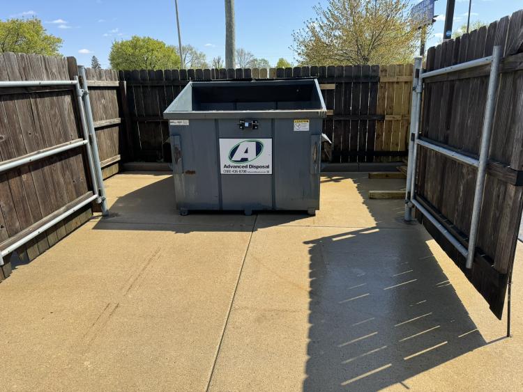 Dumpster Pad & Grease Removal Cleaning
