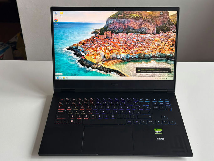 **OMEN by HP Gaming Laptop 16-wf1xxx**
