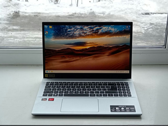 **Acer Aspire Go 15 (AG15-42P-R1J9)**
