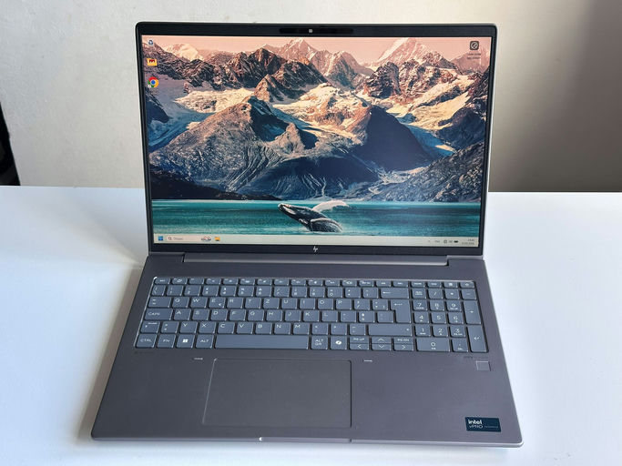 **HP ZBook Power G11 Mobile Workstation (98N73ET)**
