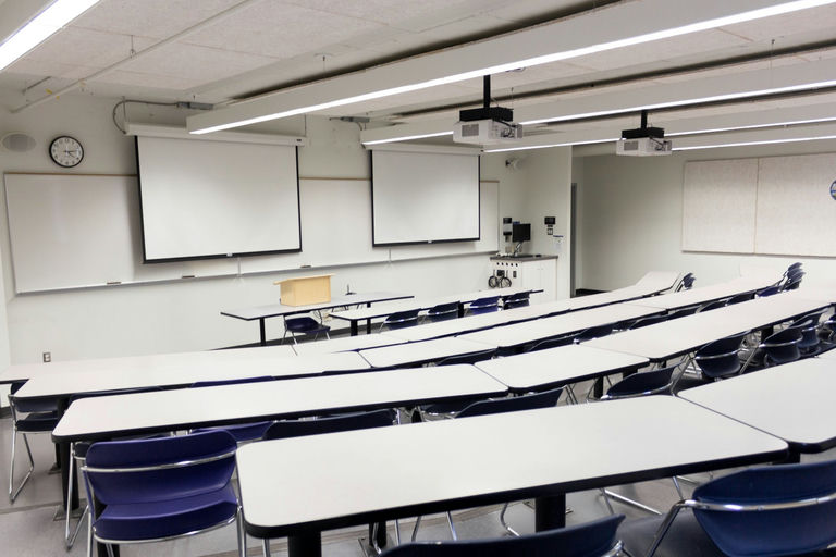 BUCH D218 - Image Gallery 1