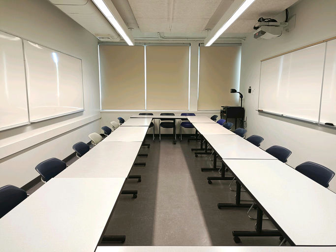 BUCH D214 - Image Gallery 3