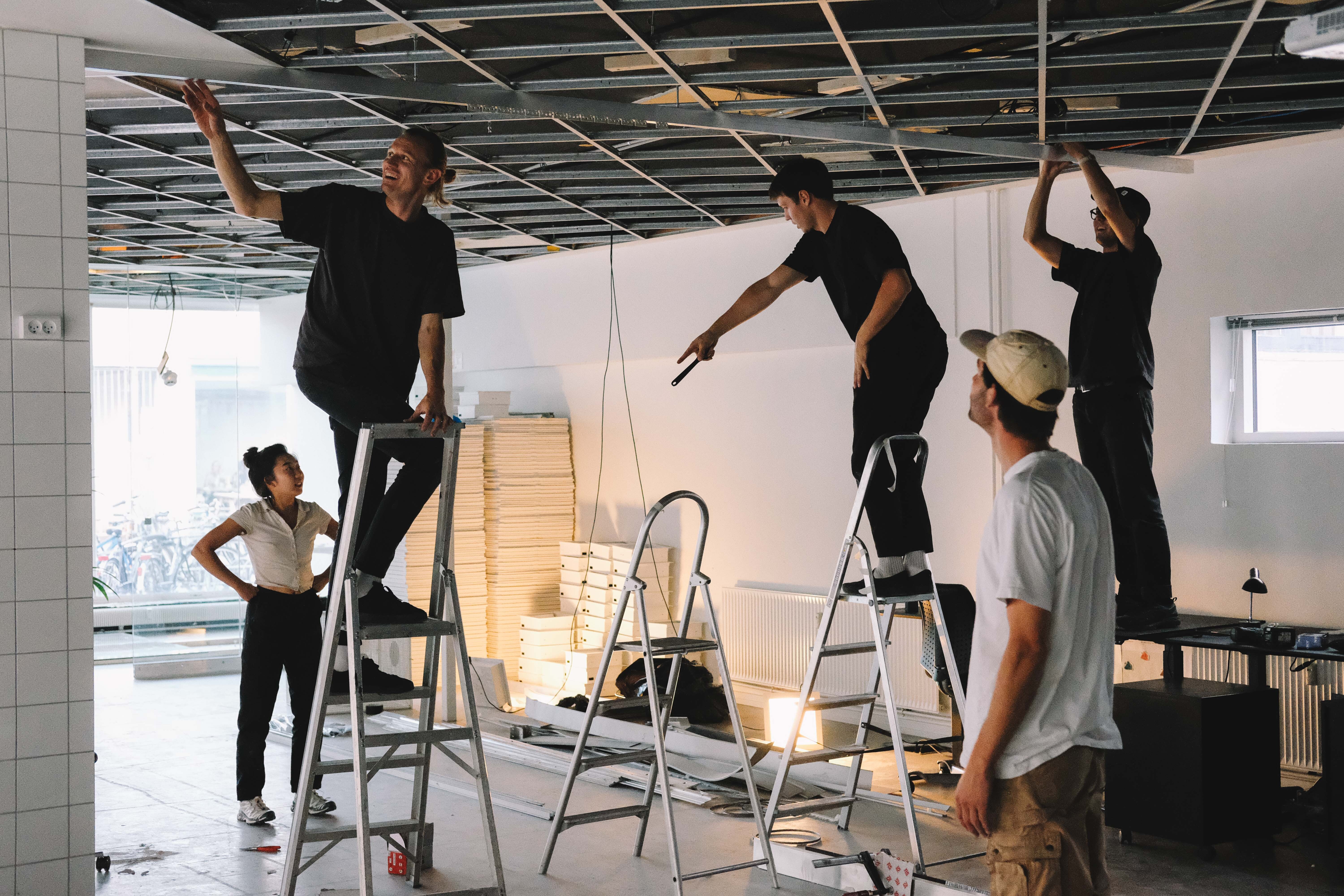 Art Hub_Archival Studies 1 2