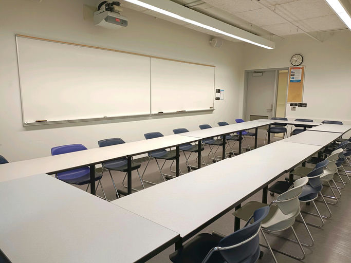 BUCH D214 - Image Gallery 5