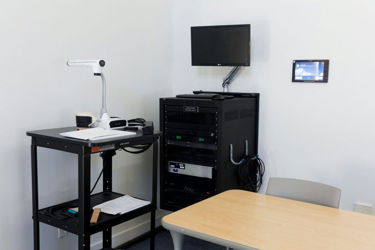 IONA 633 - Image Gallery 3