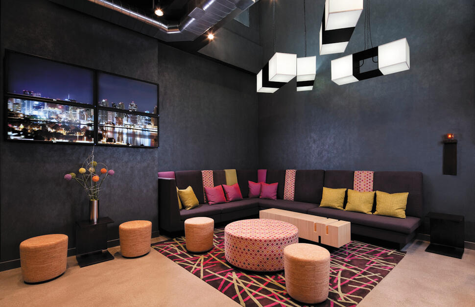 Aloft-New-York-Brooklyn-1.jpg