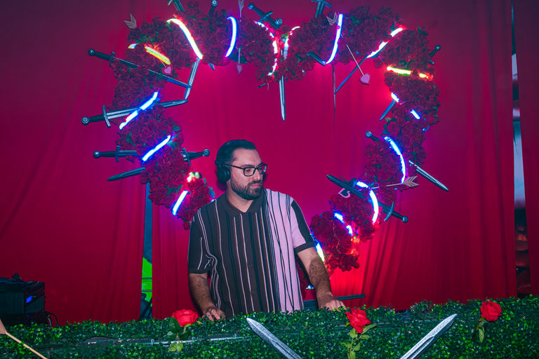 LOVER'S QUARREL-03.jpg