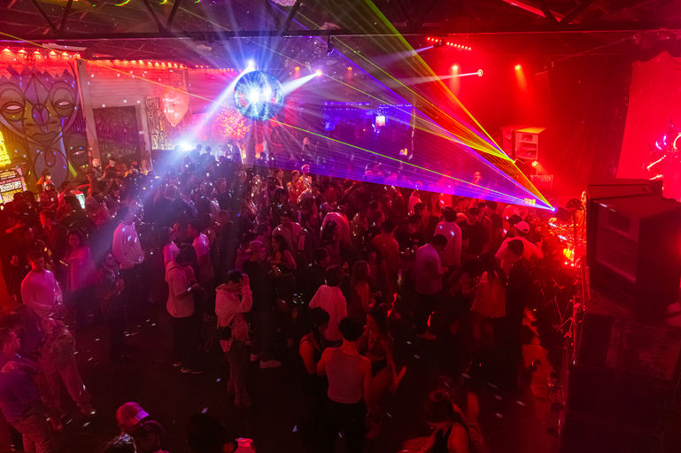 LOVER'S QUARREL-07.jpg