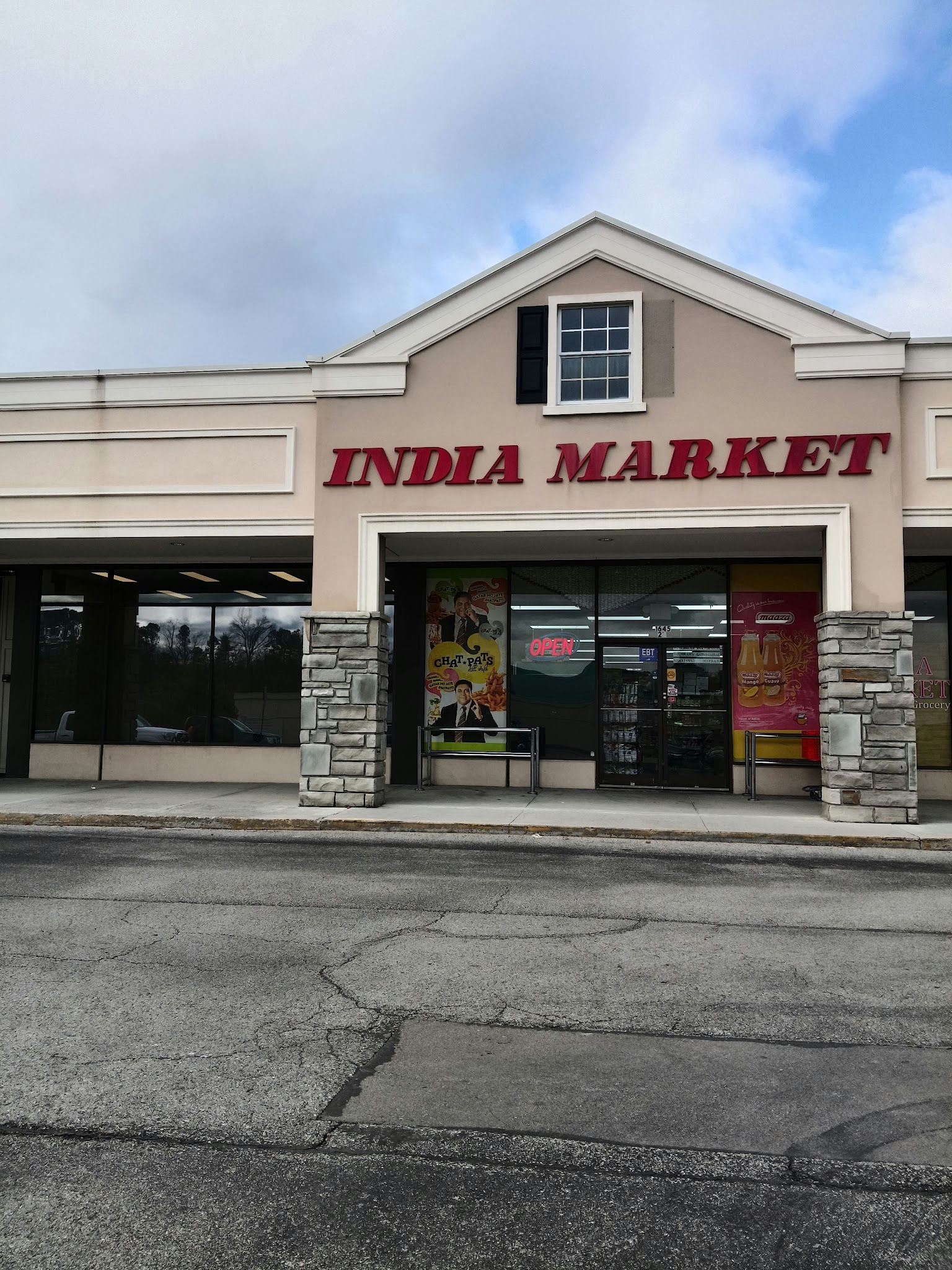 India Market & Cuisine