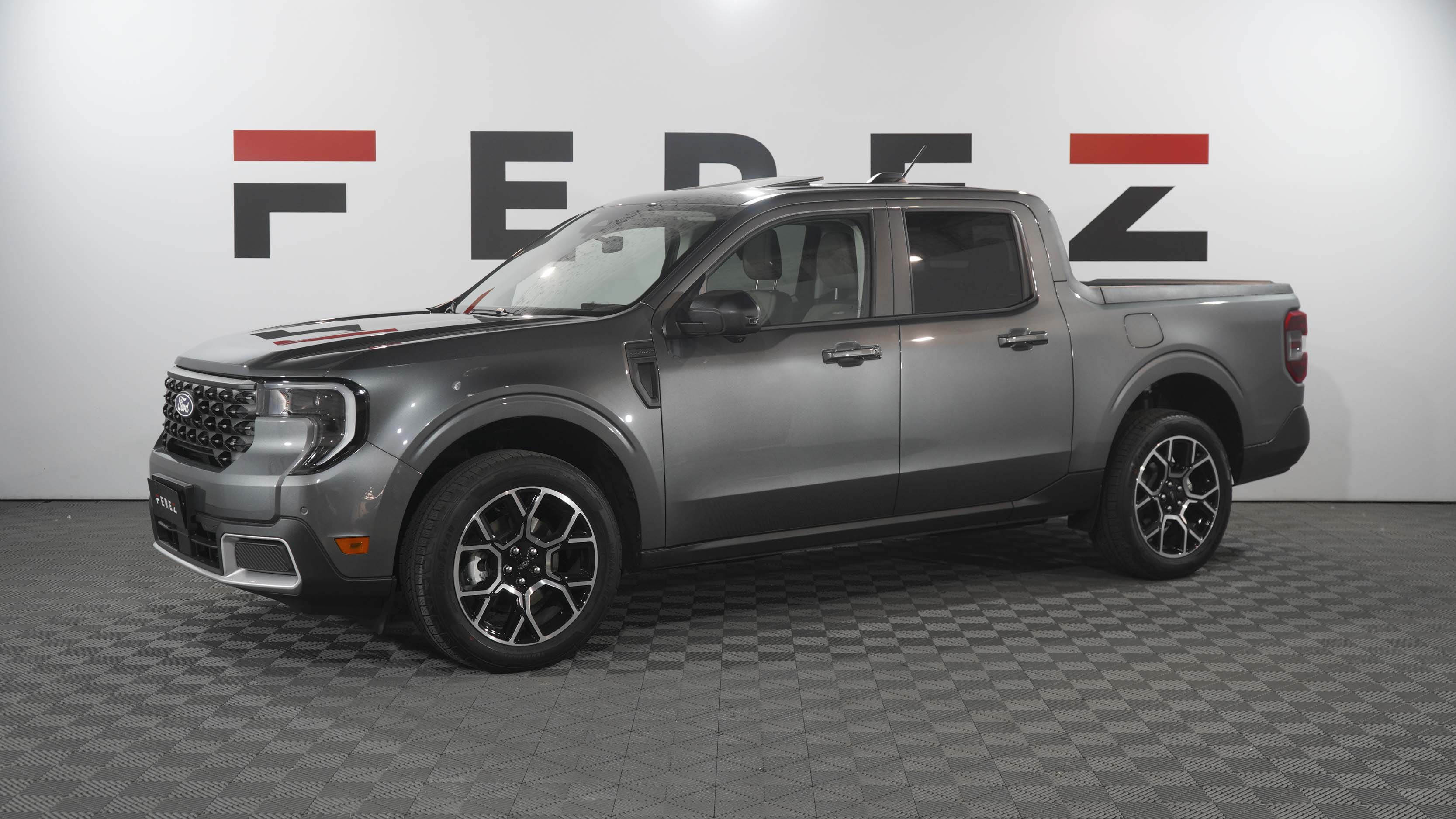 ford MAVERICK 2.5T LARIAT HYBRID E-CVT AWD