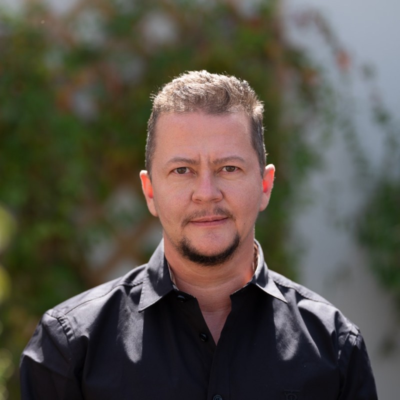 Photo of Chris Philipps