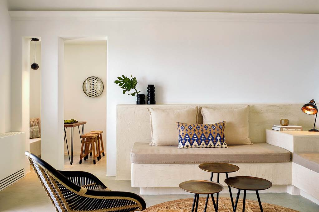 JTR_81478_Santo_Maris_Oia_Luxury_Suites_&_Spa_0125_12.jpg