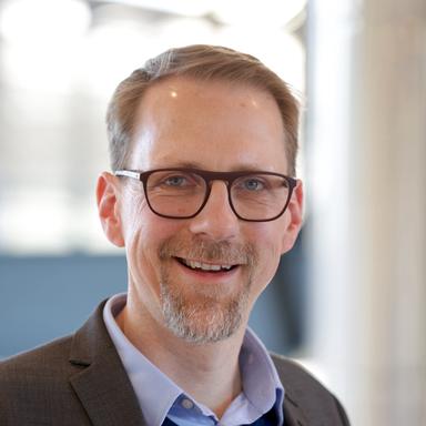 Expert Profile Image