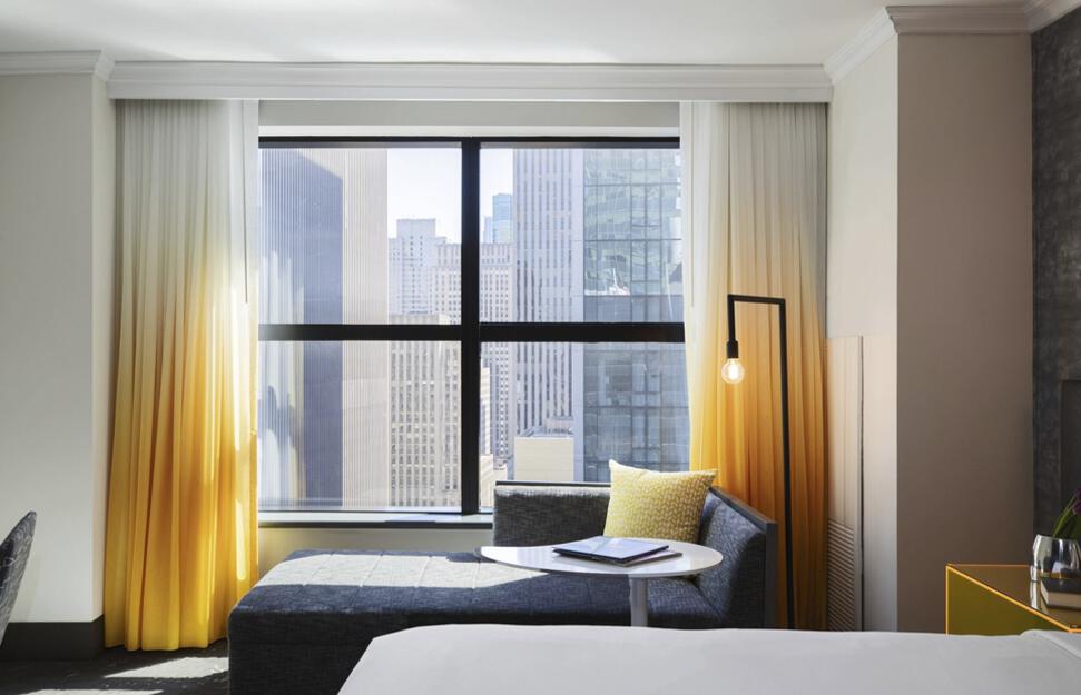 Renaissance-New-York-Times-Square-2.jpg