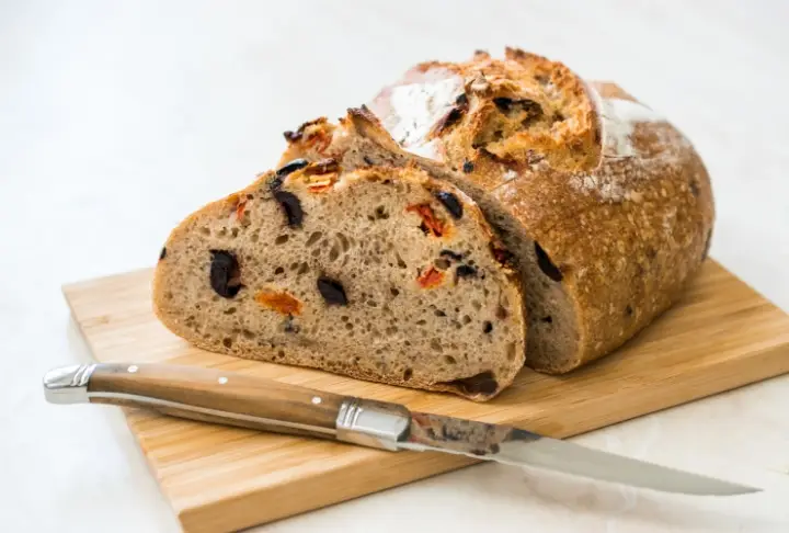 Zeytinli Ekmek