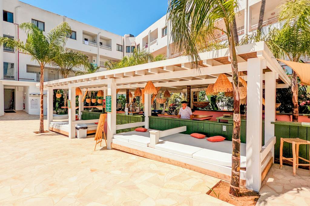 IBZ_310_The_Palm_Star_Ibiza_0323_09.jpg