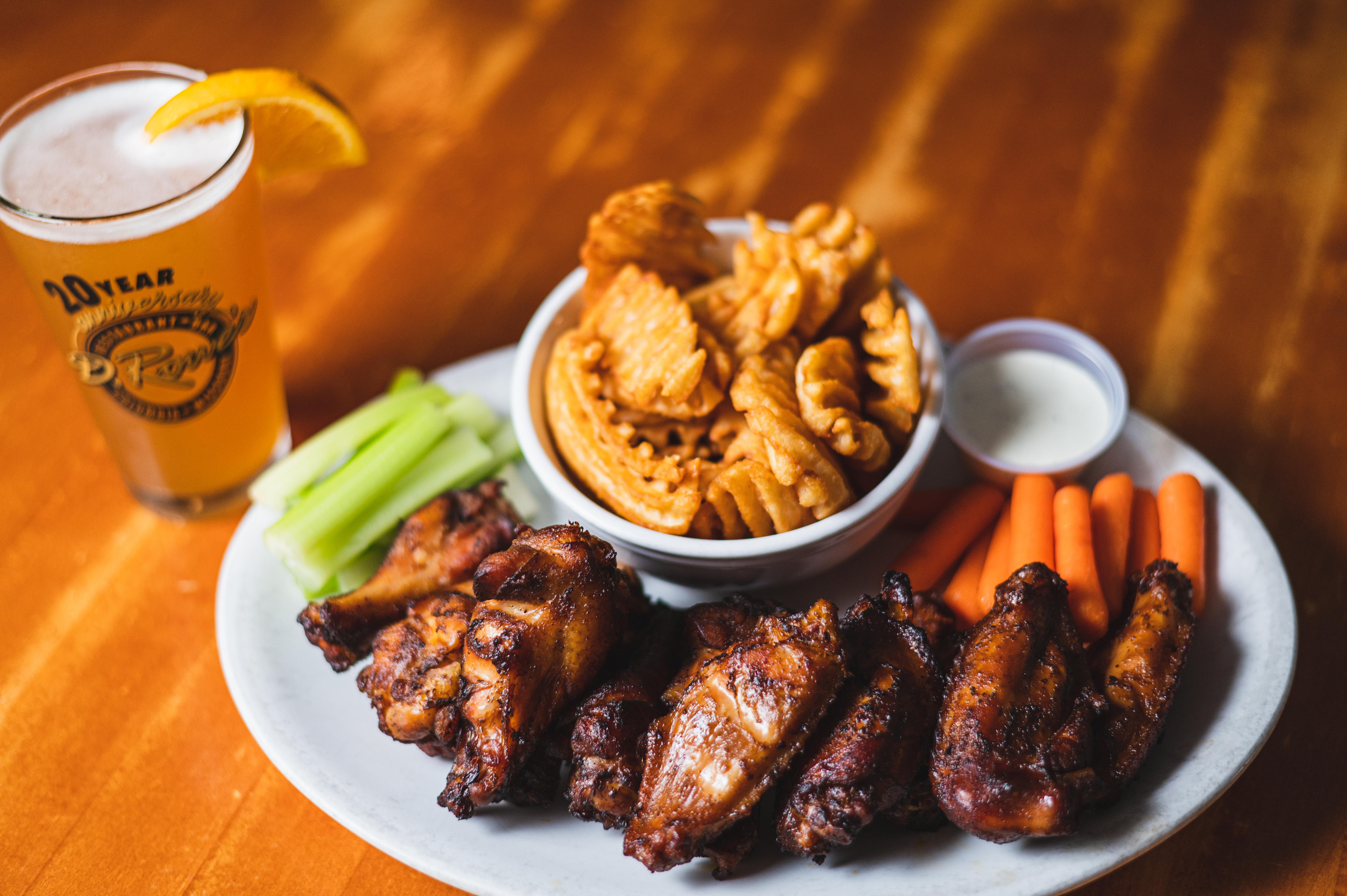 Order fresh & delicious pizza at Deuce Pub & Pit in Columbia, MO.