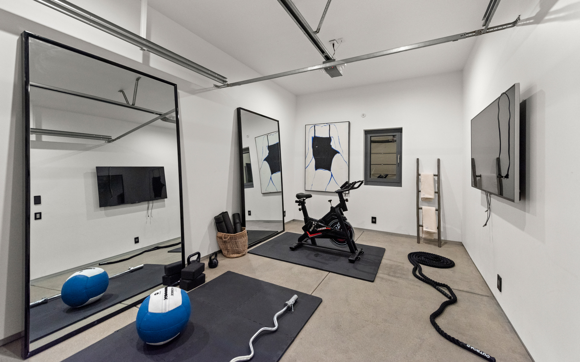 Real estate property located at 2341 Gloaming Way, Beverly Crest, Beverly Hills, CA