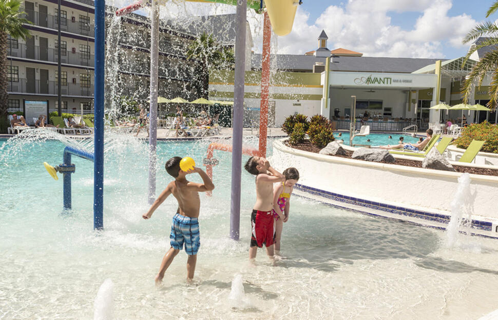 Avanti-Resort-8.jpg