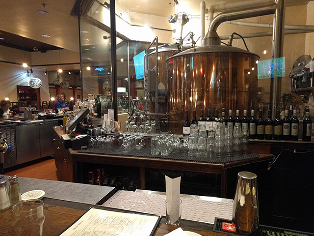 John Harvard's Brewery & Ale House gallery image 6