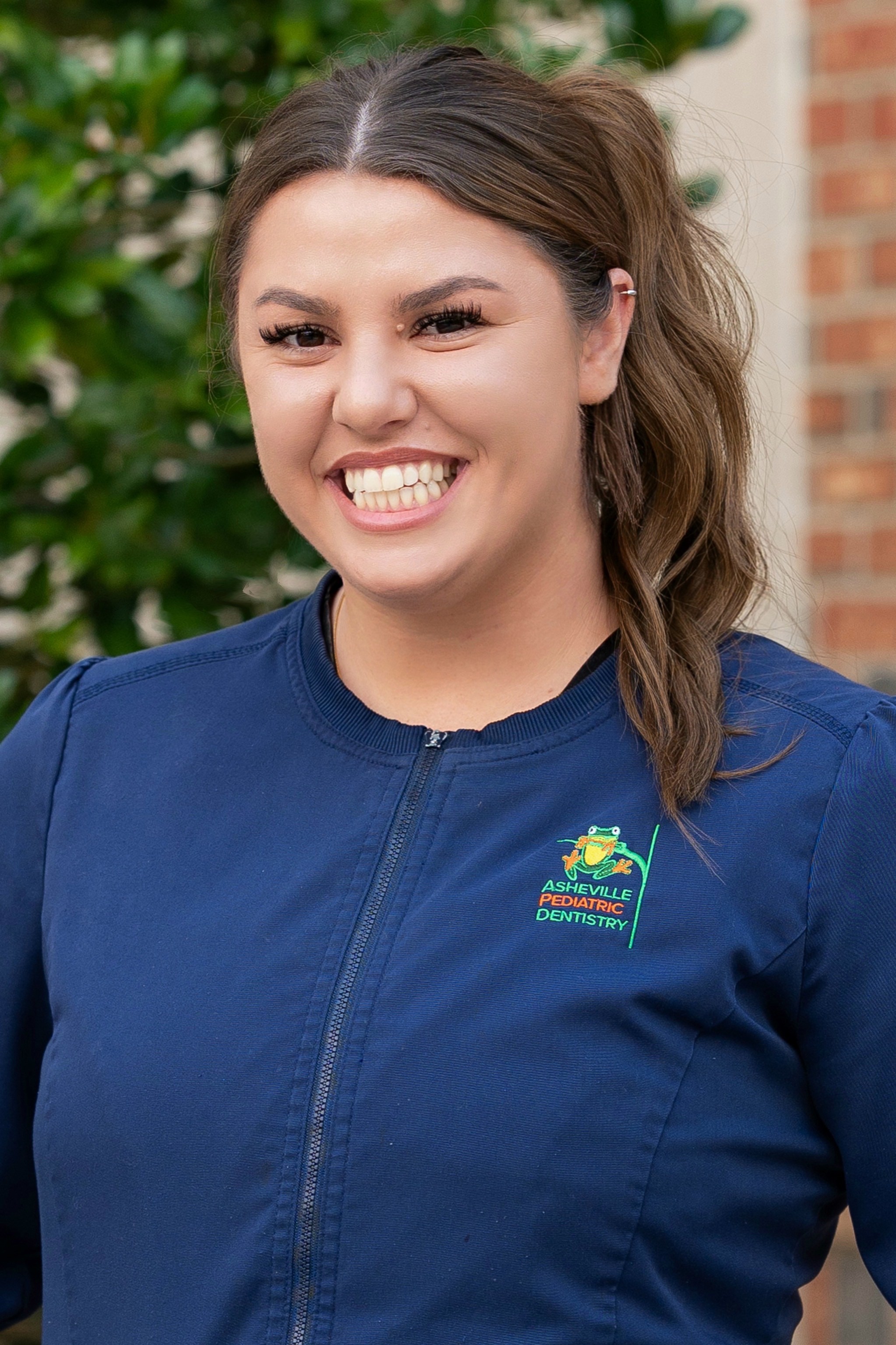TAYLOR - DA II headshot Asheville Pediatric Dentistry (828) 277-6788