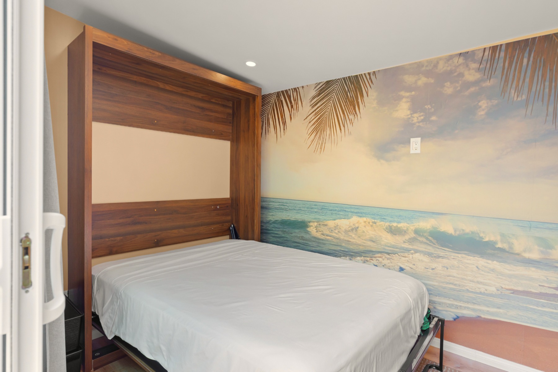 4th Bedroom or Clubhouse angle 2