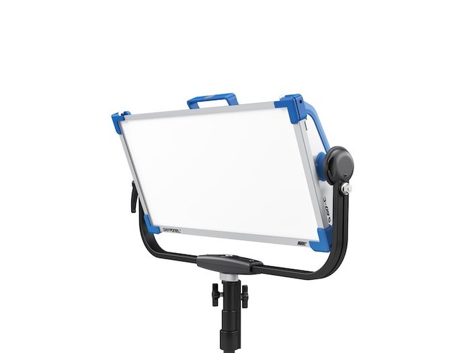 SKYPANEL S60-C view 2