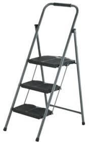 STEP LADDER
