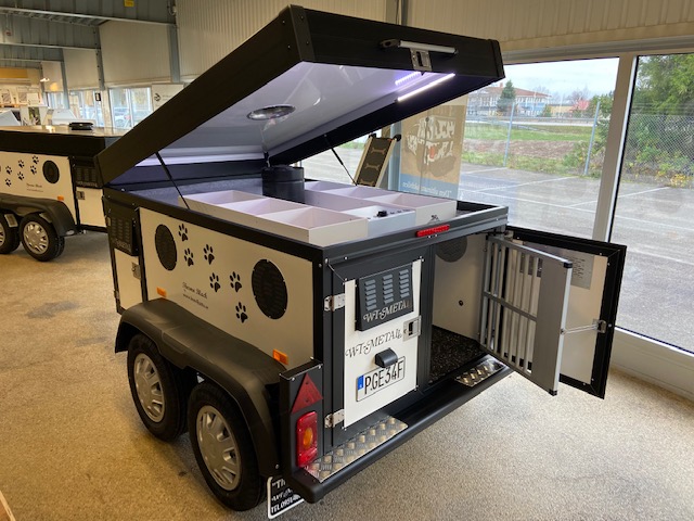 THERMO BLACK 4 BOOGIE extra utrustad