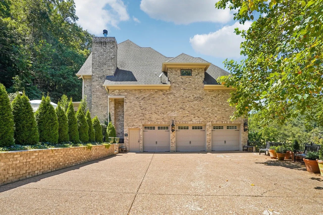 Real estate property located at 1060 Natchez Valley Lane, Natchez Valley, Franklin, TN