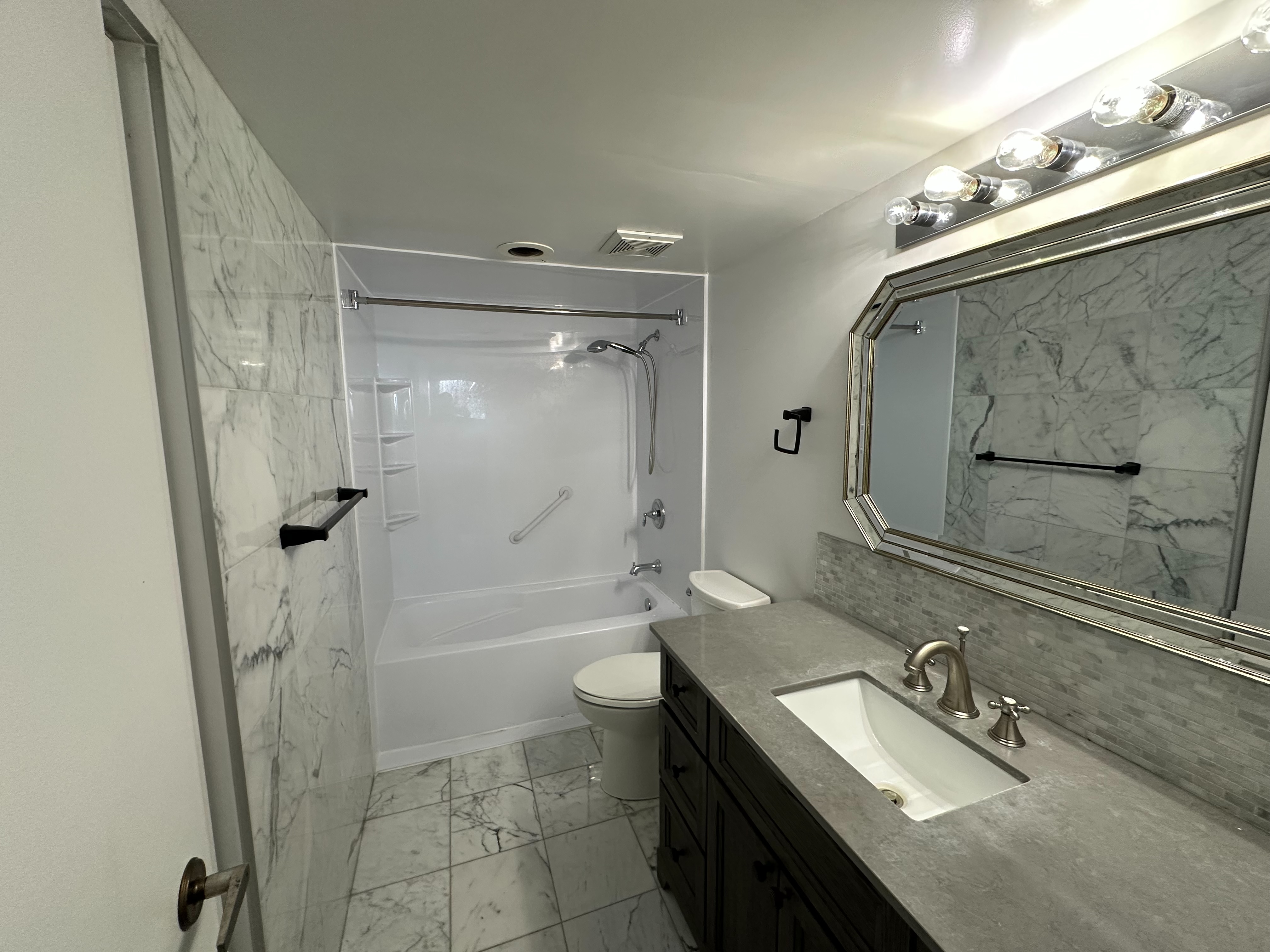 Real estate property located at 375 King Street N #1907, Columbia Place, Waterloo, Ontario, Canada