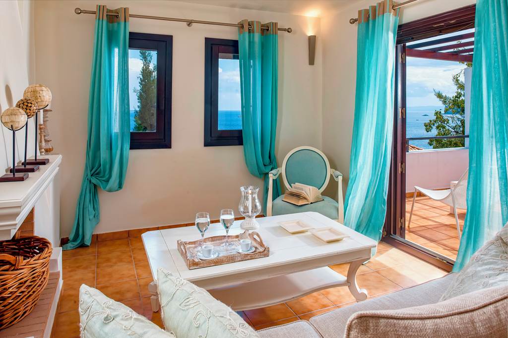 JSI_81833_Aegean_Suites_1019_05.jpg