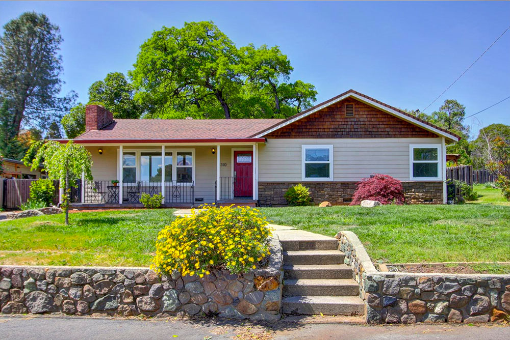 310 Riverview, Auburn