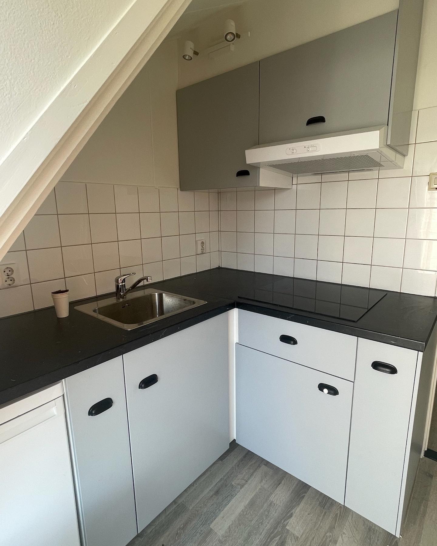 img of https://v5.airtableusercontent.com/v3/u/51/51/1773820800000/11RknCug5tStnz0B-wZ7OQ/BovTi7BsPimyJlrWnR8eIO_eUF2A3jjOG7WJ9jFKb-gSQ5ra6auEx4QBBCi8Uj3WpuF8RuADvuiyhnxkif_Zk3-4r_s5F3EFChwqRffxkea7-jH9gm8_dyRjH7rZaKCM3zOQINUw5Lb7C5vySYp4tg/Zx0VP8_UAqqOST6y5ZY3e5kzPGbPV63-K2w17gT2K8s