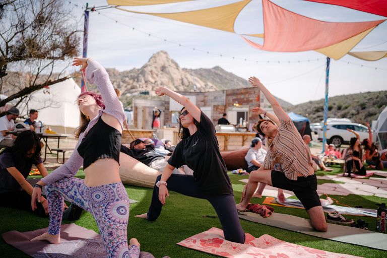 154. UW-23-@stefman_-01456-(Sunday, Umbrellavation Oasis, Workshop, Yoga).jpg