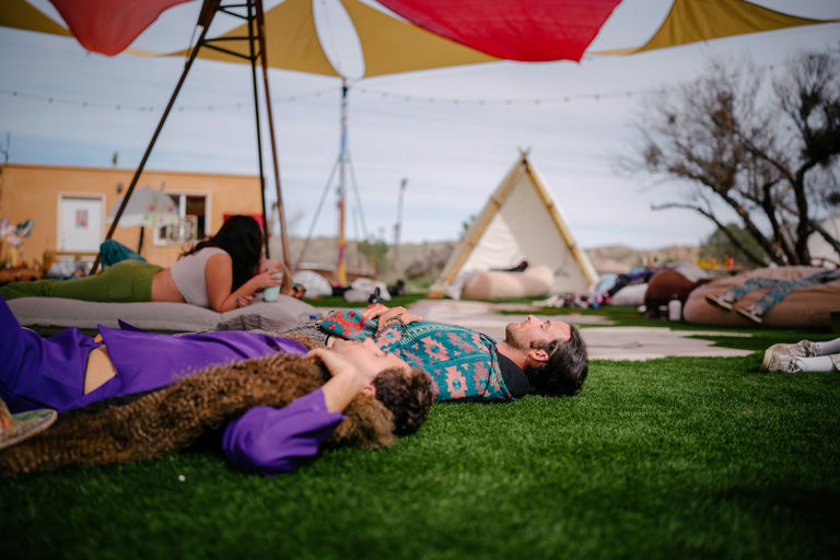 140. UW-23-@stefman_-01187-(Reejuvin Station, Sunday, Umbrellavation Oasis, Workshop).jpg