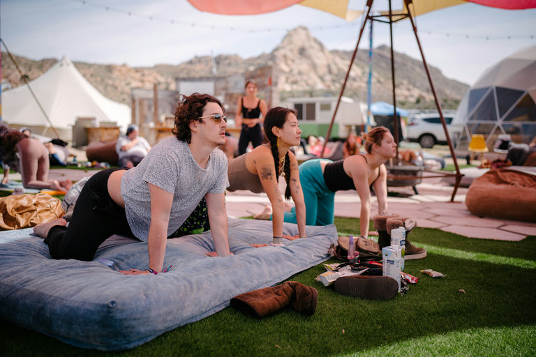 156. UW-23-@stefman_-01486-(Sunday, Umbrellavation Oasis, Workshop, Yoga).jpg