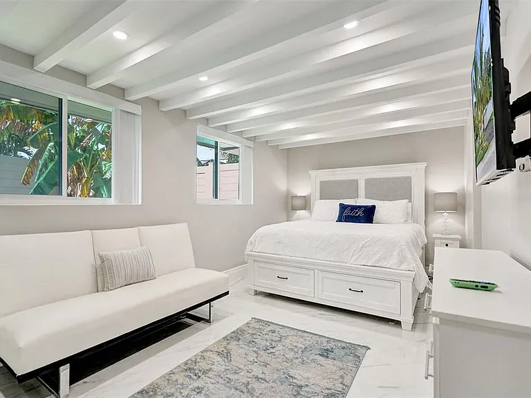 Real estate property located at 1760 Bel Air Ave, Bel Air, Lauderdale by the Sea, Fl