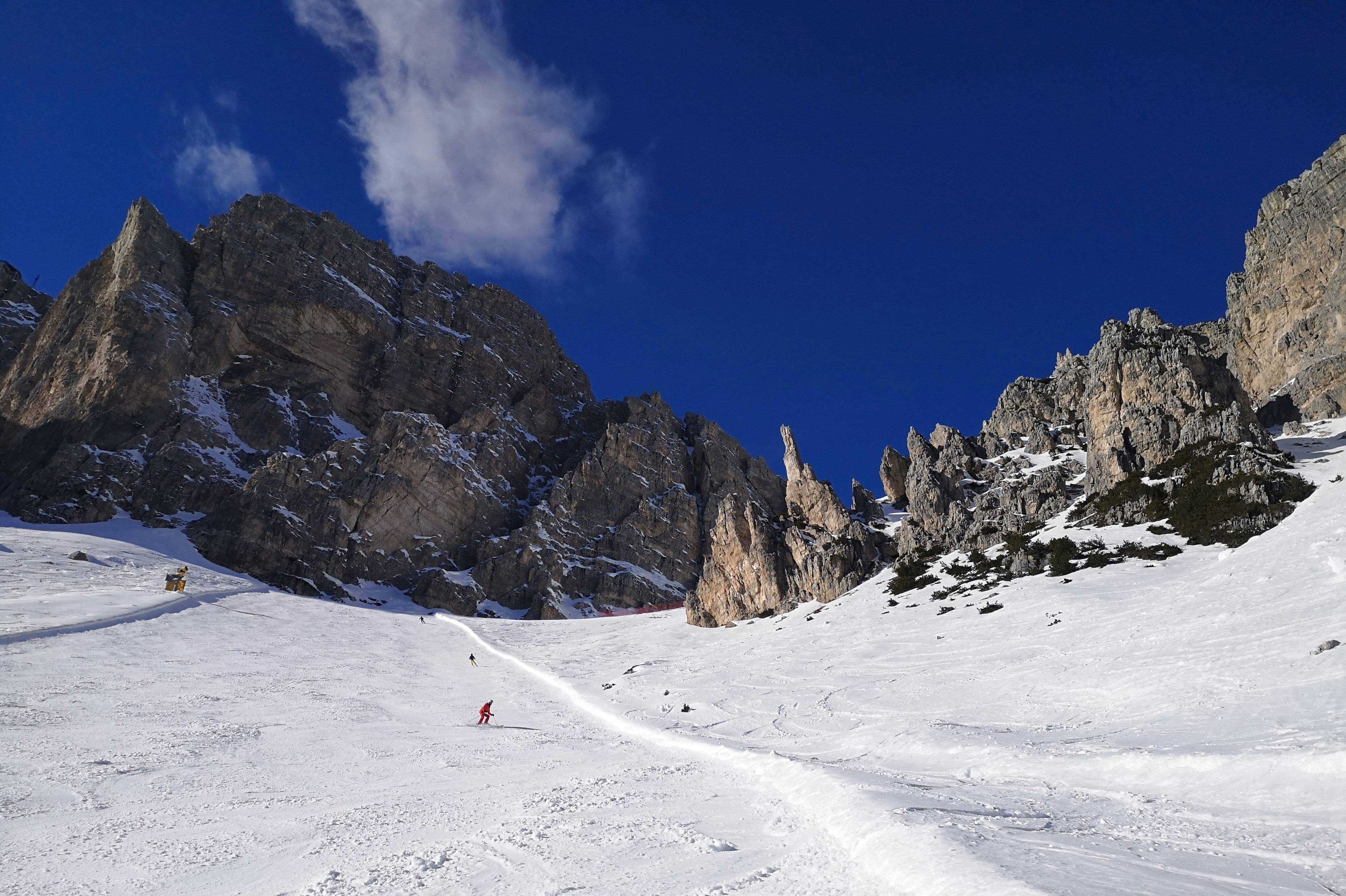 Cortina d'Ampezzo - Luxury ski hotel gallery image 6 showing alpine architecture, interior design, or mountain views