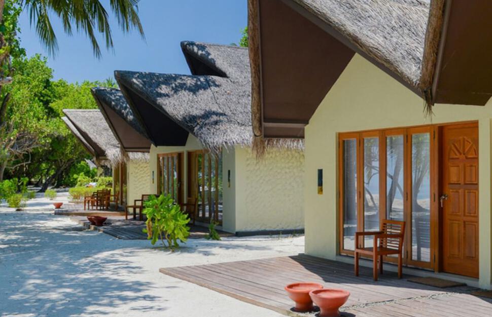 Adaaran-Select-Hudhuran-Fushi-Maldives-9.jpg