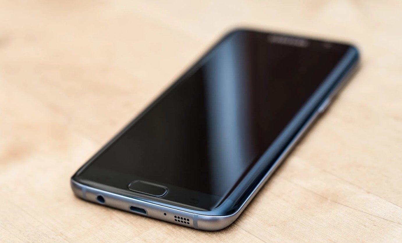 Marketing on the Edge: Pushing Boundaries and Igniting Business Growth