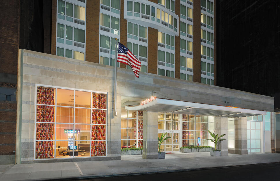 Hampton-Inn-Times-Square-Central-4.jpg
