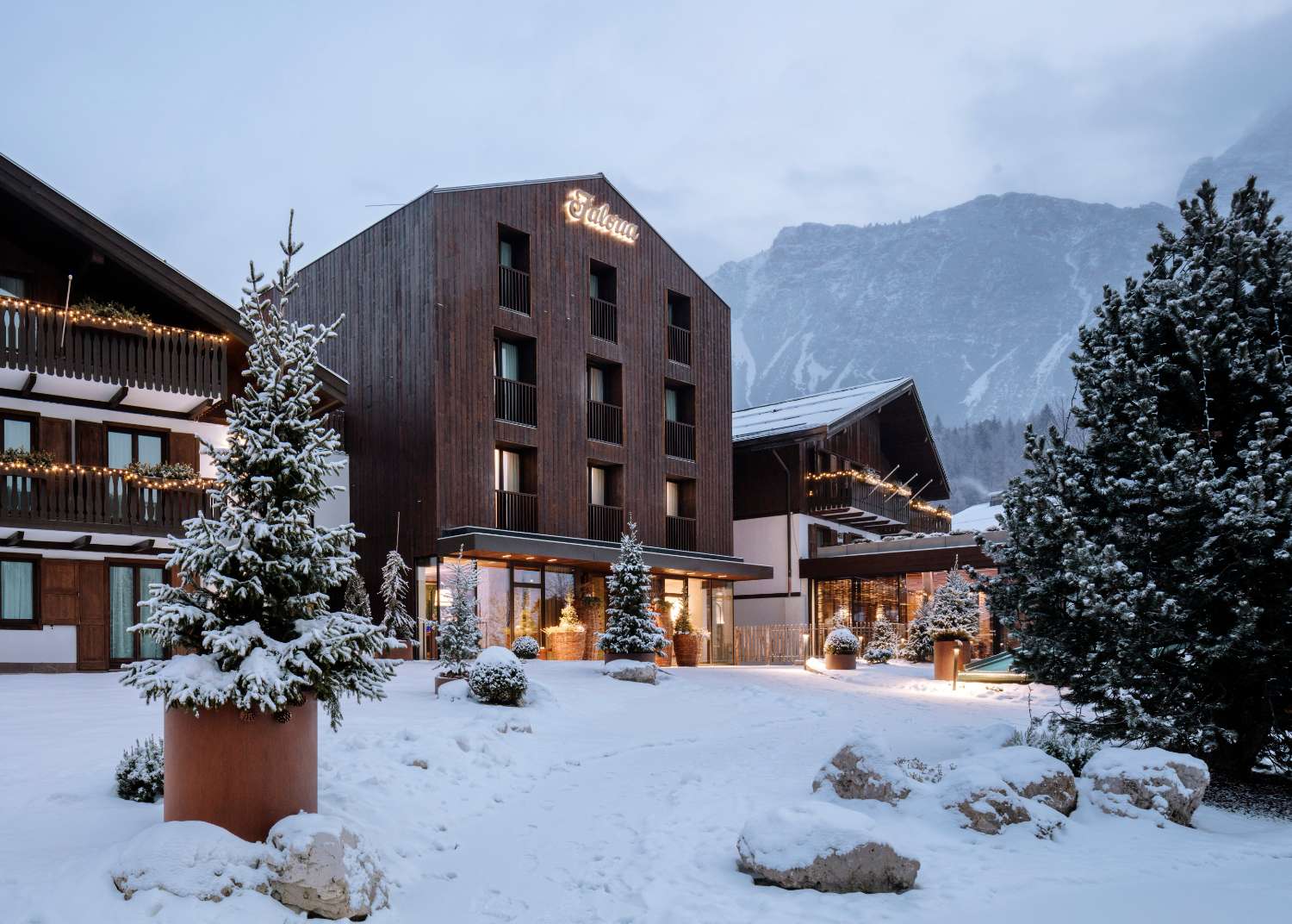 Faloria Mountain Spa Resort - 5-star luxury ski hotel in Cortina d'Ampezzo, Italy near Cortina d'Ampezzo Ski Resort