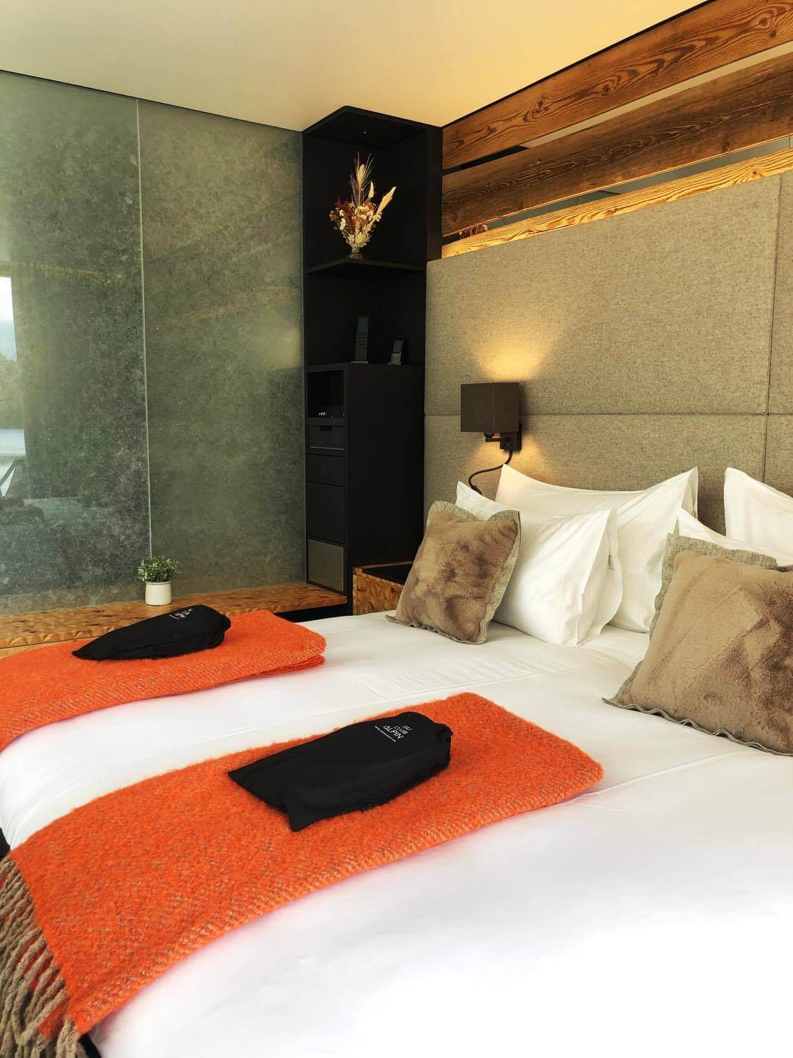 Au Club Alpin gallery 5