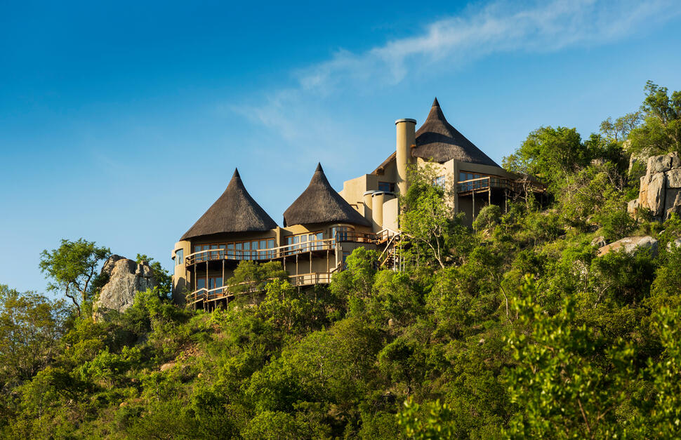 Ulusaba-Rock-Lodge-13.jpg