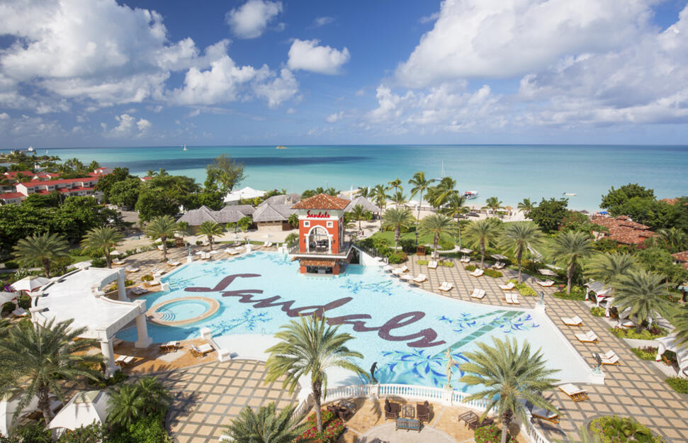 Sandals-Grande-Antigua-Resort-and-Spa-13.jpg