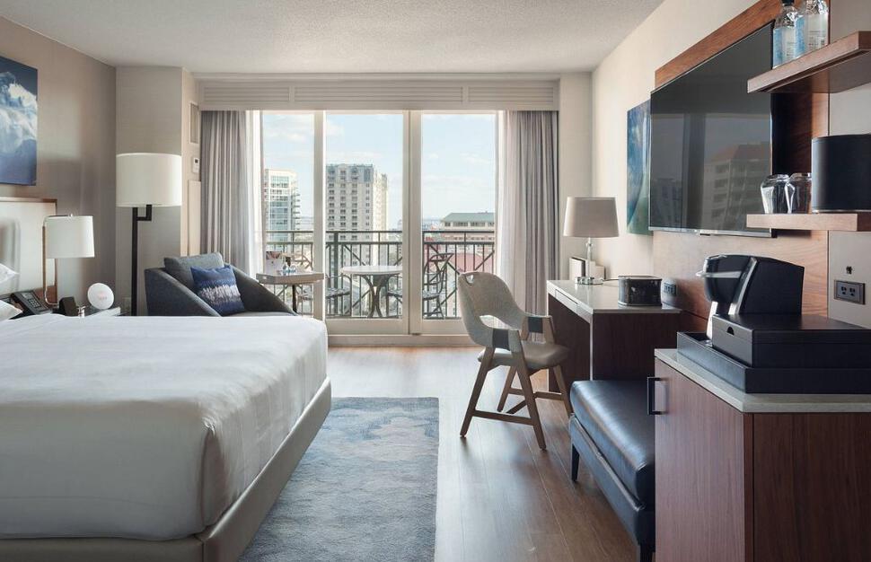 Tampa-Marriott-Water-Street-2.jpg