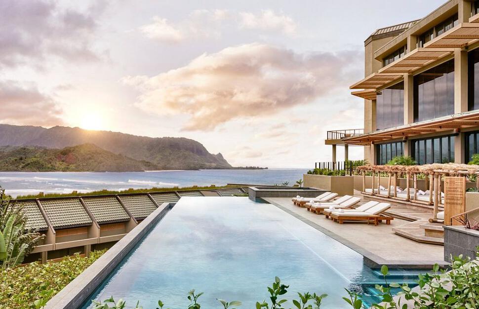 1-Hotel-Hanalei-Bay-1.jpg