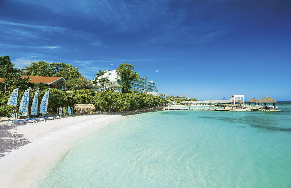 Sandals-Ochi-Beach-Resort-11.jpg