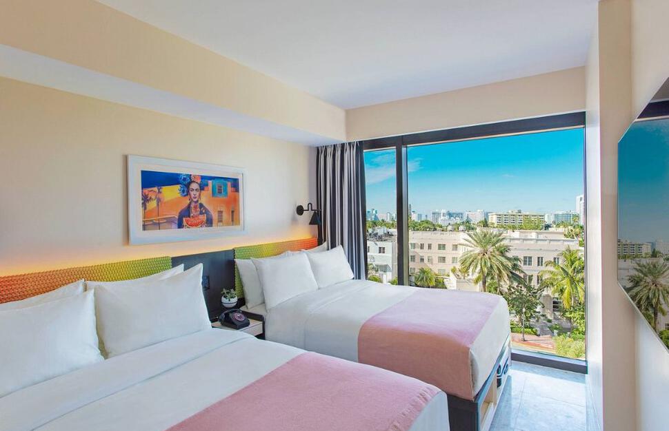 Moxy-Miami-South-Beach-14.jpg